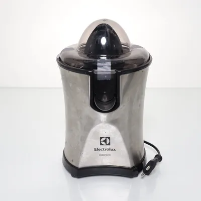 Råsaftcentrifug (Grå, Svart) från Electrolux