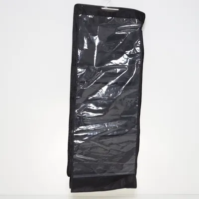 Garderobsinredning (Svart)