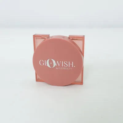Blush (Glowish ) fra Huda Beauty