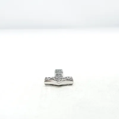 Pendant (Silver) Unknown metal