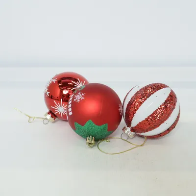 Christmas ornament (Red, White, Multicolored)
