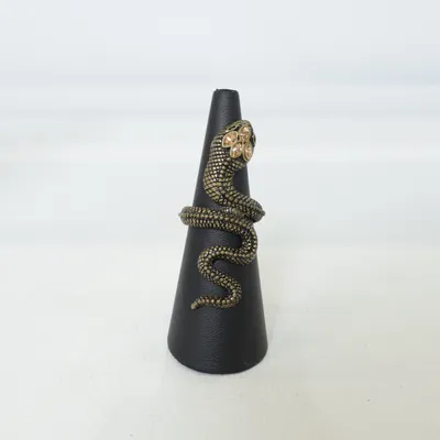 Ring (Gold) Unknown metal
