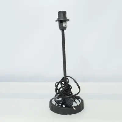 Lampfot (Svart) från Oriva Ab