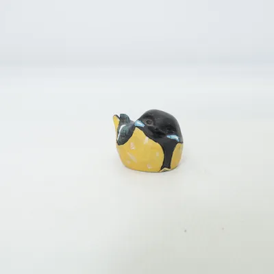 Figurine en porcelaine (Noir, Jaune, Multicolore) de Candy Designs