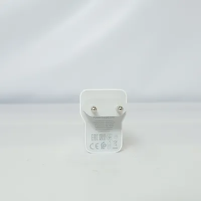 Mobilladdare (WC030B31HK) från OnePlus