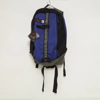 Ryggsäck (Blå, Svart, Grå) från Osprey