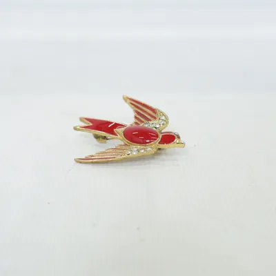 Broche (Rouge, Or, Blanc) Métal inconnu