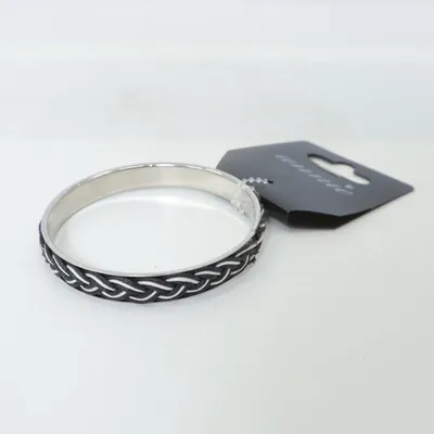Armring (Silverfärgad) från Annie Okänd metall