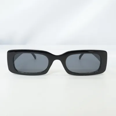 Sunglasses (Black)