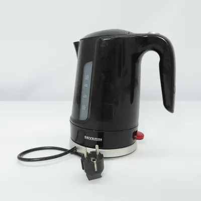 Vattenkokare (Svart) från Severin