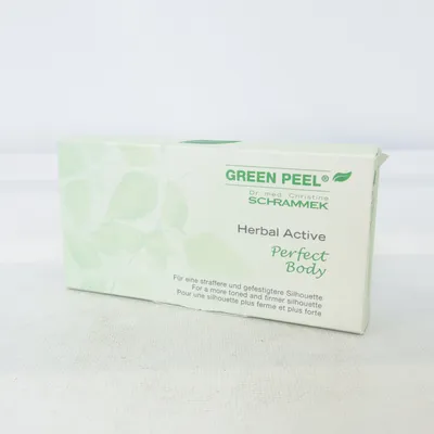 Kit de soins pour la peau (Vert) de Dr. med. Christine Schrammek