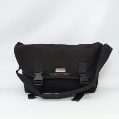 Axelremsväska (Svart) från GANT Sport Polyamid, Polyester
