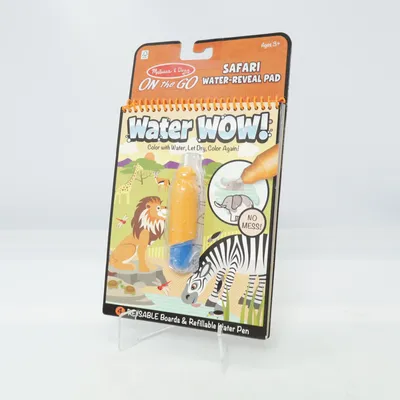Aktivitetsleksak (Safari Water-Reveal Pad) från Melissa & Doug