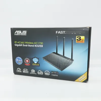 Router (RT-AC66U B1) från Asus