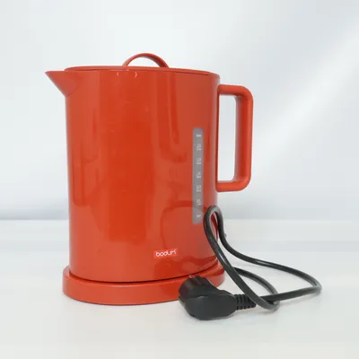 Vattenkokare (Röd) från Bodum