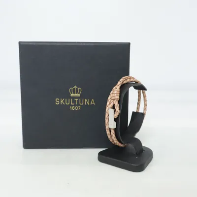 Bracelet (Beige) from Skultuna Unknown metal
