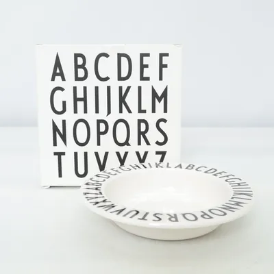Deep plate (White, Black) from Design Letters