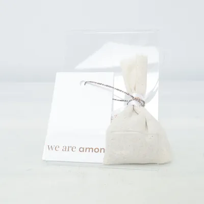 Geurzakje (Beige) van We Are Amon