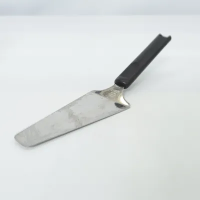 Coupe-gâteau (Argent, Noir) de Meico