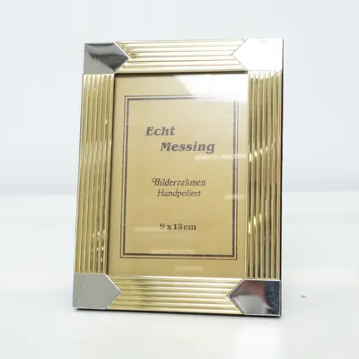Ram (Guldfärgad) från Echt