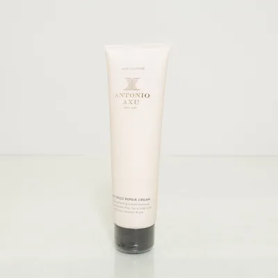 Krullen creme van Antonio Axu