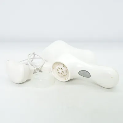 Cleansing device (Hk-J202-A120) from Clarisonic