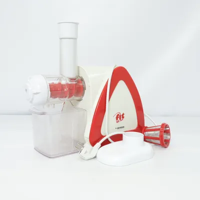 Råsaftcentrifug (Vit, Röd, Transparent) från Severin