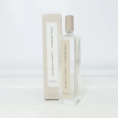 Eau de Parfum (Parole d'eau) från Serge Lutens