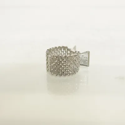 Hårklämma (Silverfärgad)