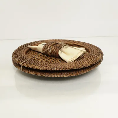 Tableware set (Brown, Beige) from Butlers