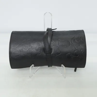 Boîte à bijoux (Noir) de Svenskt Tenn Cuir