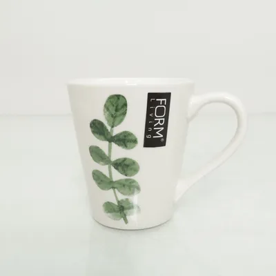 Mugg (Vit, Grön) från Form Living