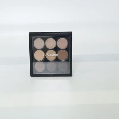 Eyeshadow palette (Amber Times Nine) from MAC