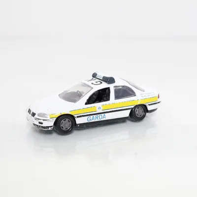 Leksaksbil (Vit)