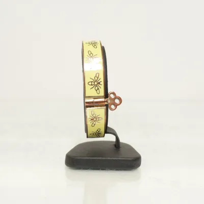 Armband (Guldfärgad, Beige) från Skultuna Okänd metall