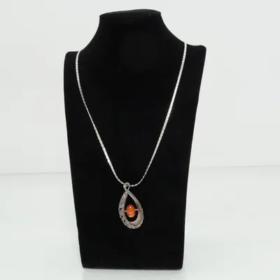 Halsband (Silverfärgad, Orange) Okänd metall