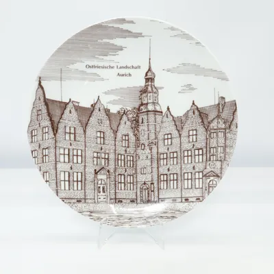 Wall plate (White, Brown) from Fehn