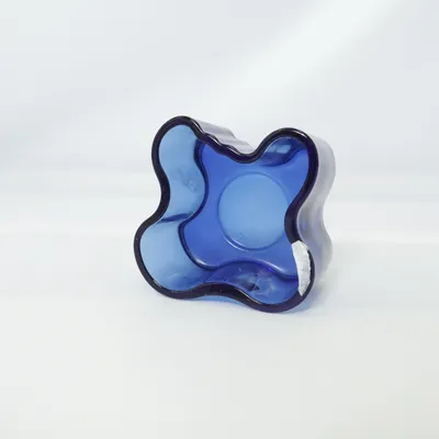 Ljuslykta (Blå, Svart) från Iittala