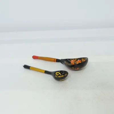 Spoon (Black, Multicolored)