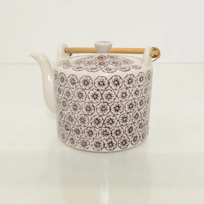 Tekanna (Vit, Lila) från Bloomingville