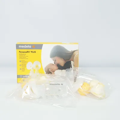 Bröstpump (PersonalFit PLUS) från Medela