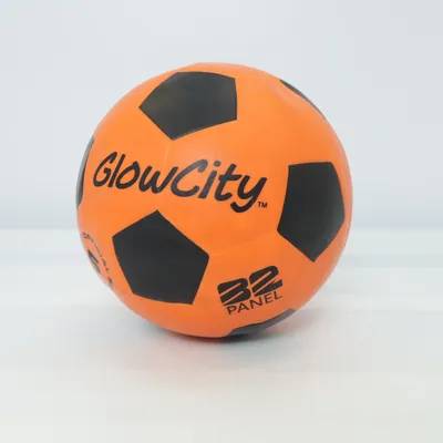 Voetbal (Oranje, Zwart) van Glow City