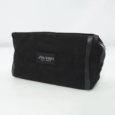 Necessär (Svart) från Shiseido