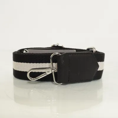 Axelrem (Svart, Vit) från Åhléns