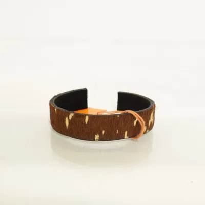 Armring (Brun, Svart) från Moshi Okänd metall