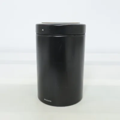 Dåse (kaffeburk med vakum lock) fra Brabantia