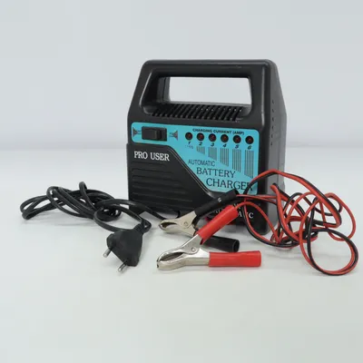 Chargeur de batterie (Automatic Battery Charger)