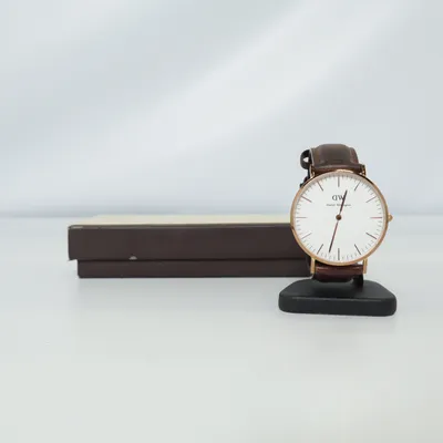 Polshorloge (Bruin, Wit, Goud) van Daniel Wellington