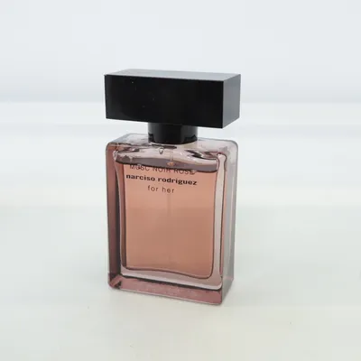 Eau de Parfum (Musc Noir Rose) de Narciso Rodriguez