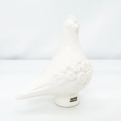 Figurin (Vit) från Rosa Ljung